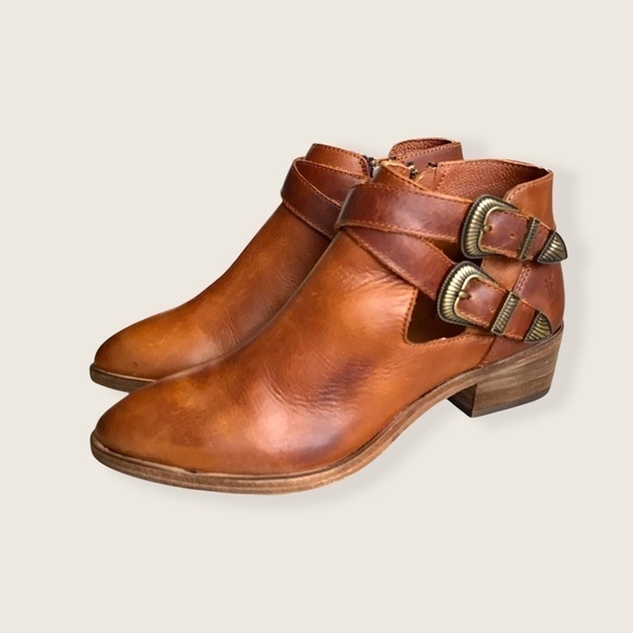 Frye Ray Cognac Leather Belt Western Ankle Bootie - Picture 10 of 15